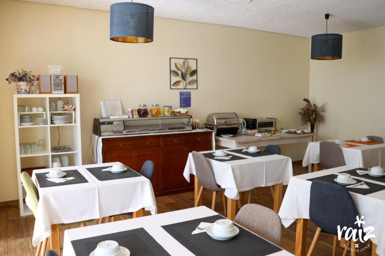 レゲンゴス・デ・モンサラーシュ Raiz Alentejana II Bed & Breakfast エクステリア 写真